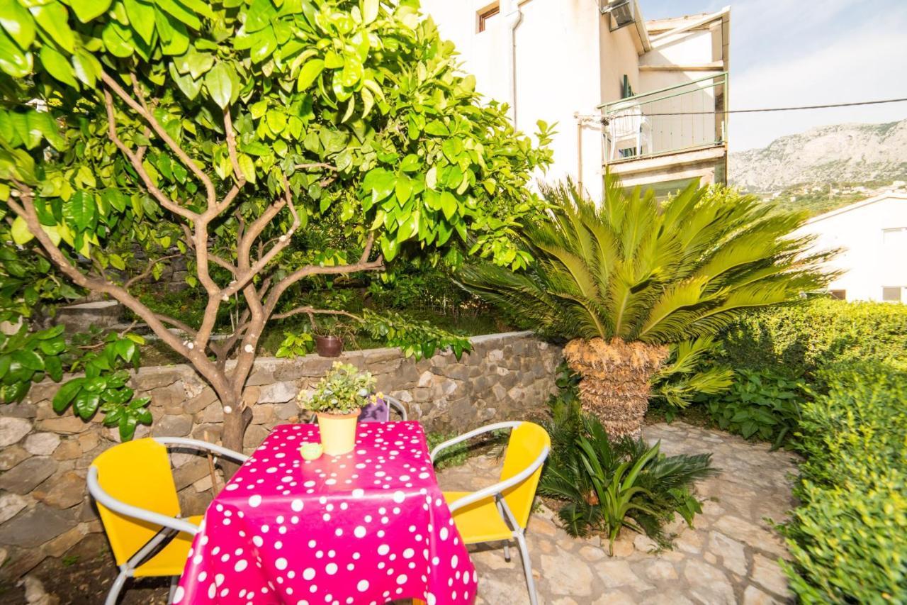 Apartmani Kala Podgora Ruang foto