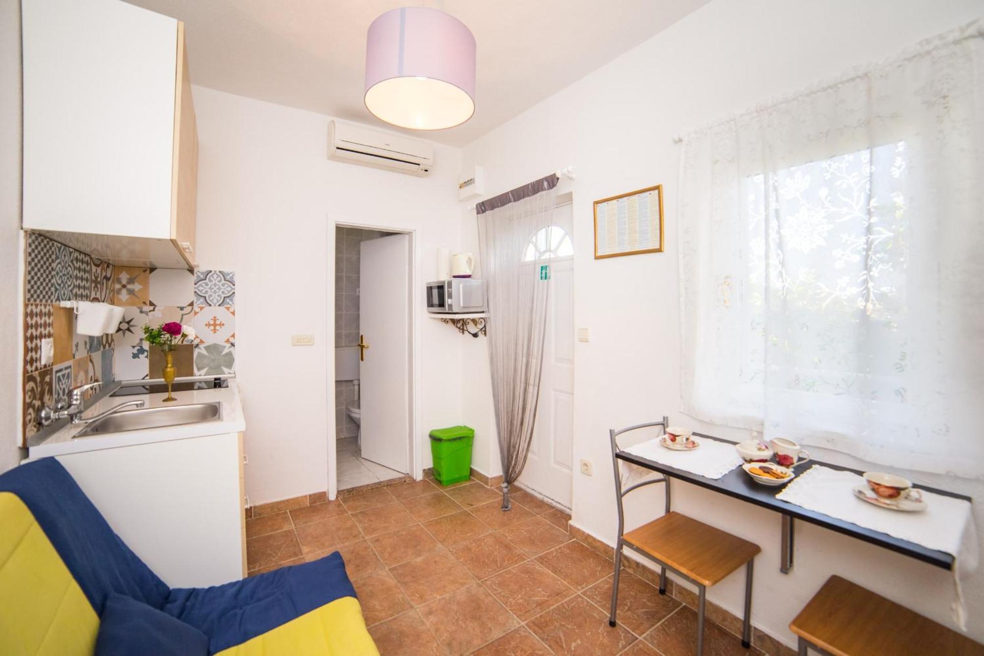 Apartmani Kala Podgora Ruang foto