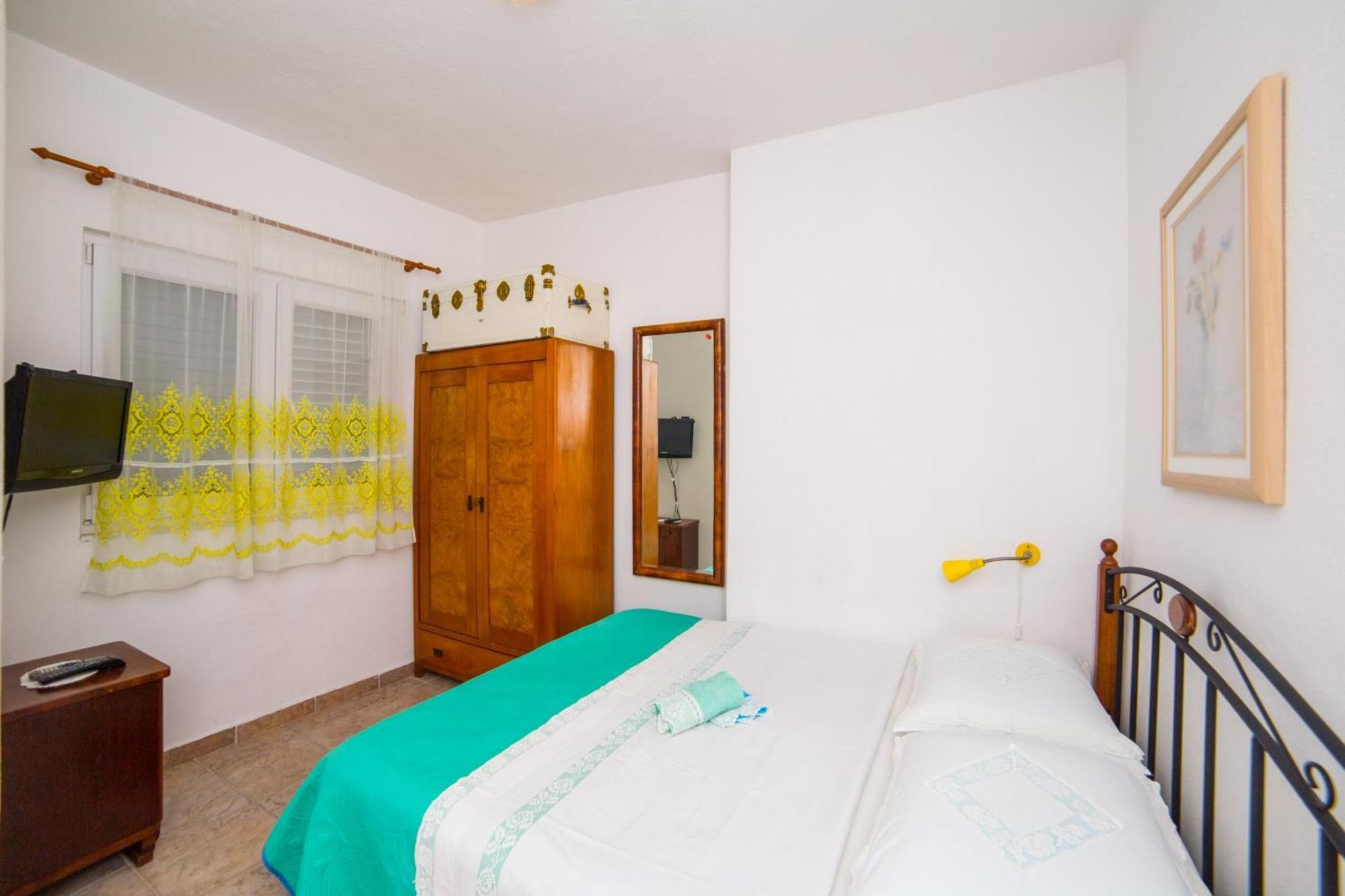 Apartmani Kala Podgora Ruang foto