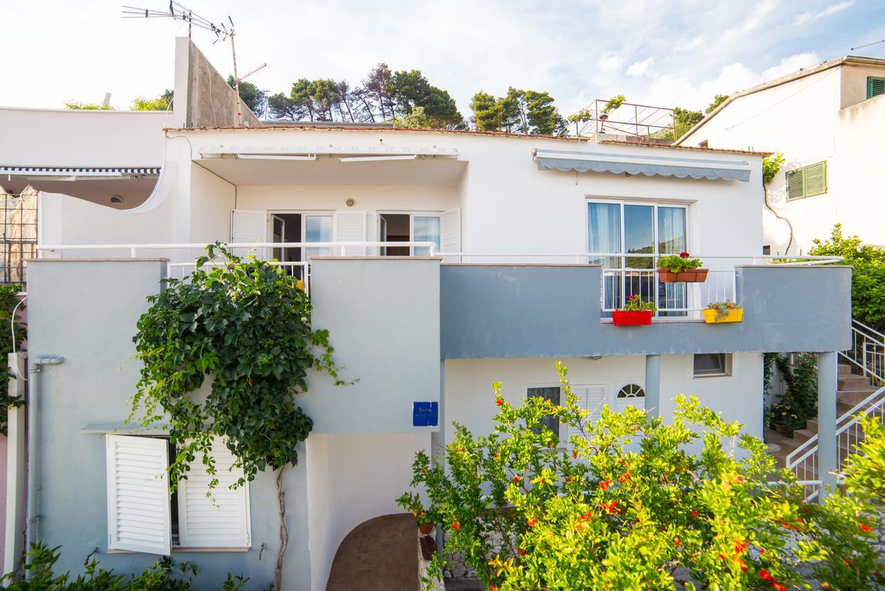 Apartmani Kala Podgora Bagian luar foto